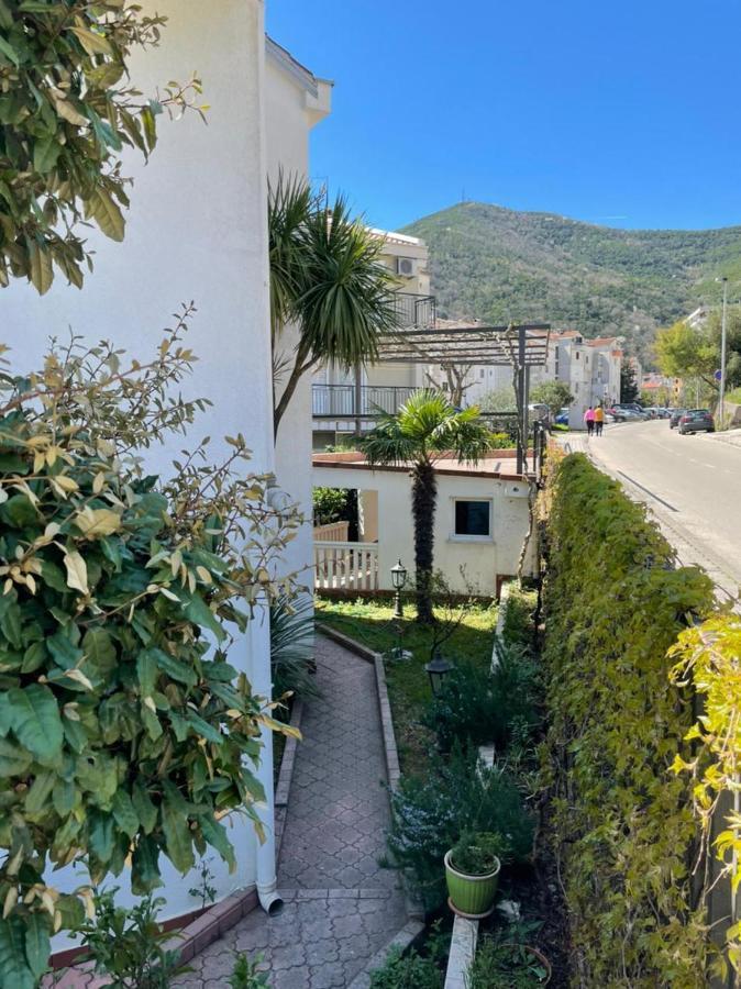 Vila Monte Hotel Budva Exterior photo